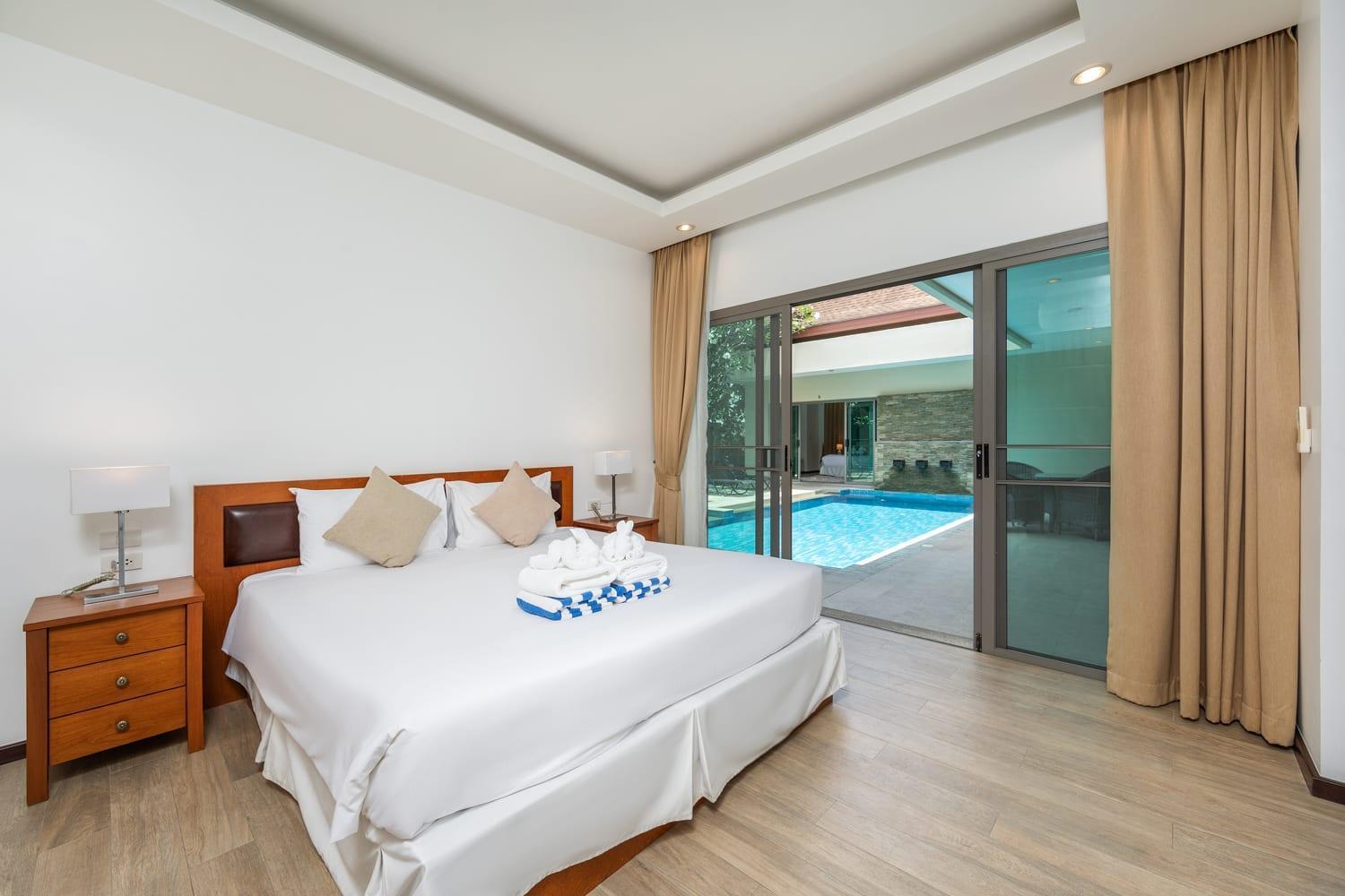 Villa Bond| 3 Bedrooms | Private Pool | 3 Min To Naiharn Beach Rawai Exteriör bild